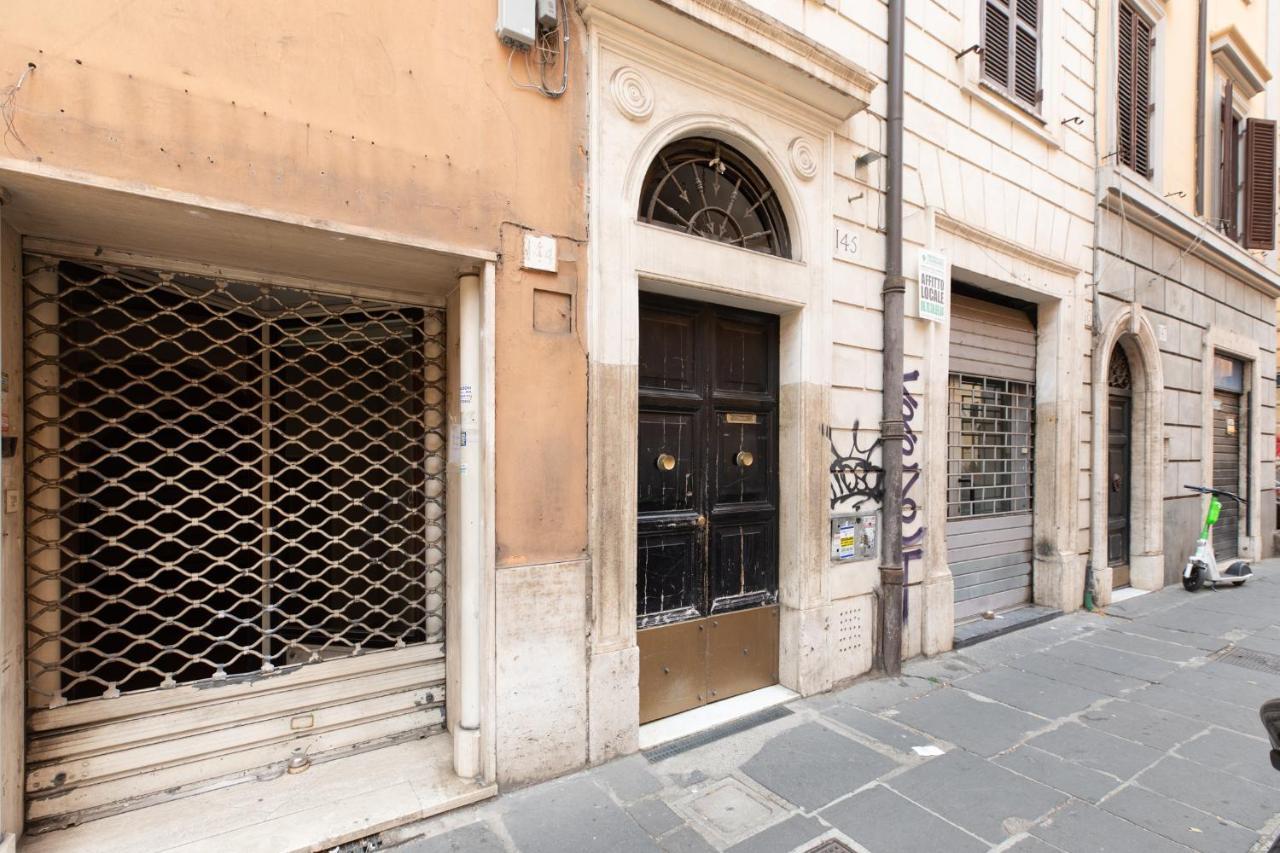 Iflat Monti Charming Apartamento