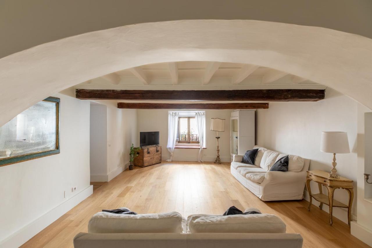 Iflat Elegant In Historical Building Apartamento Roma