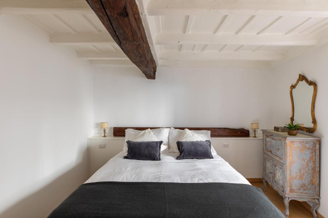Iflat Elegant In Historical Building Apartamento