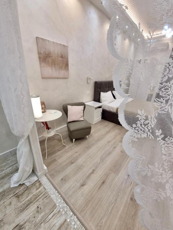 Apartamento Close To The Coloseum, 2 Minutes Walk From Metro A