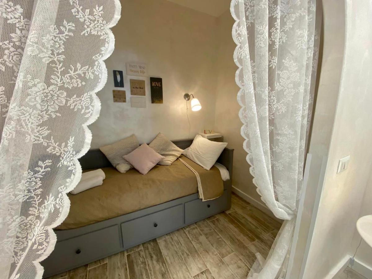 Apartamento Close To The Coloseum, 2 Minutes Walk From Metro A *