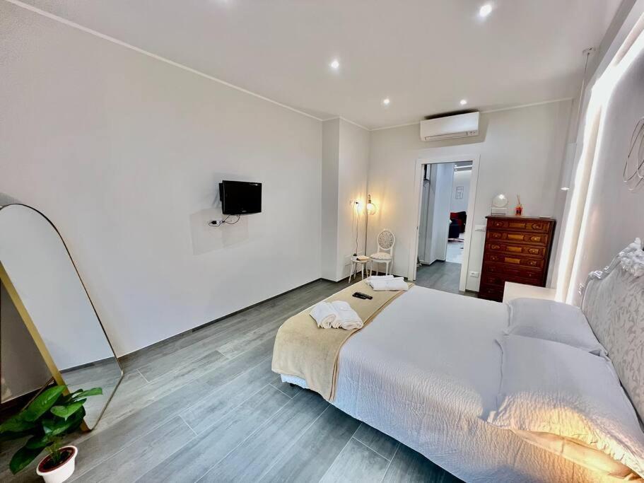 Lussuoso 130 Mq Zona Cipro Appartamento