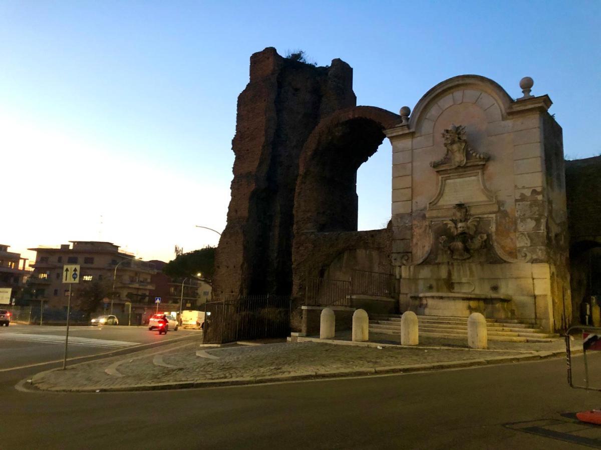 Appartamento Questa Casa Non è Un Ciu-atr 9390-9 Roma