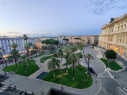 I Cavour Pensión *