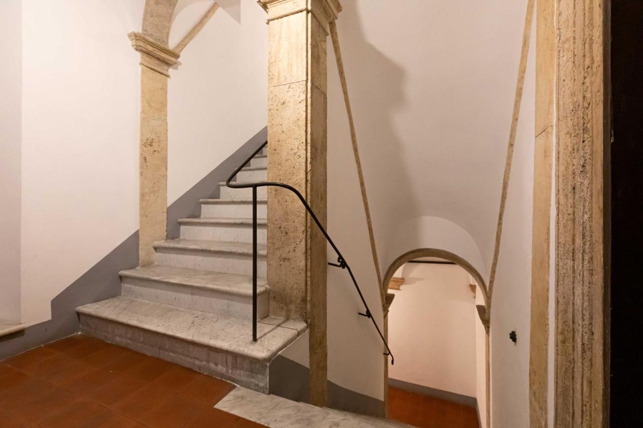 Toniolo Two Bedroom Two Bath Roma