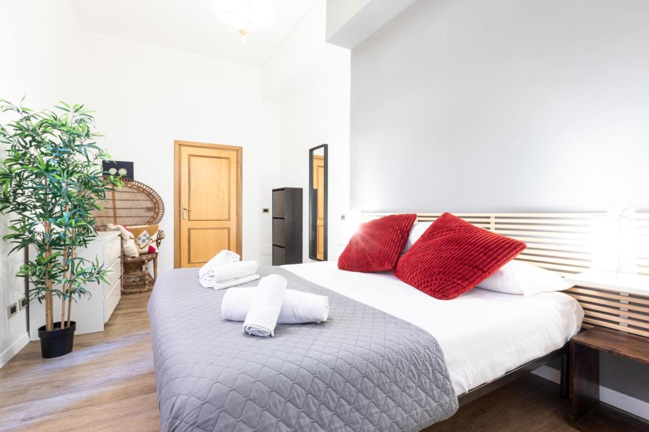 Toniolo Two Bedroom Two Bath * Roma