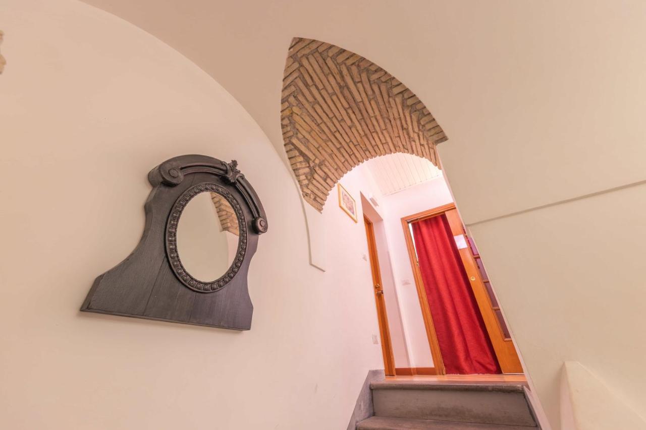 The Maisonette Acomodação com café da manhã  Roma