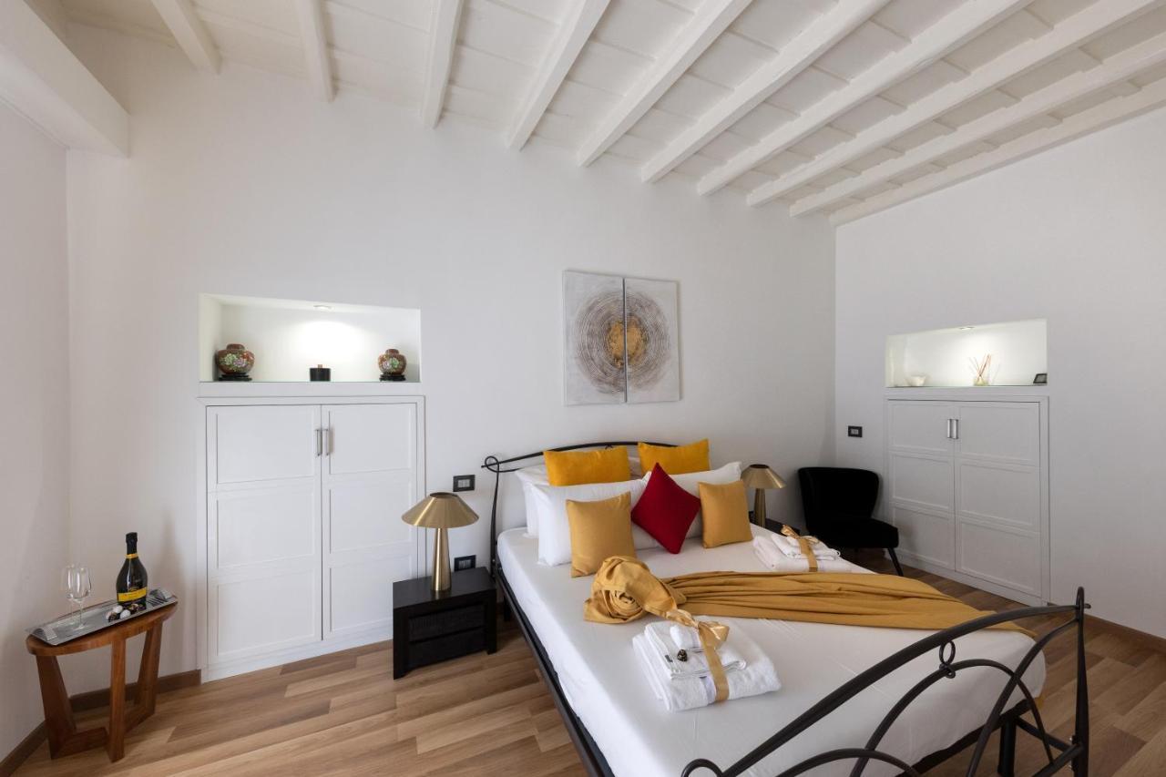 Gjestgiverier Barcaccia Luxury Roma