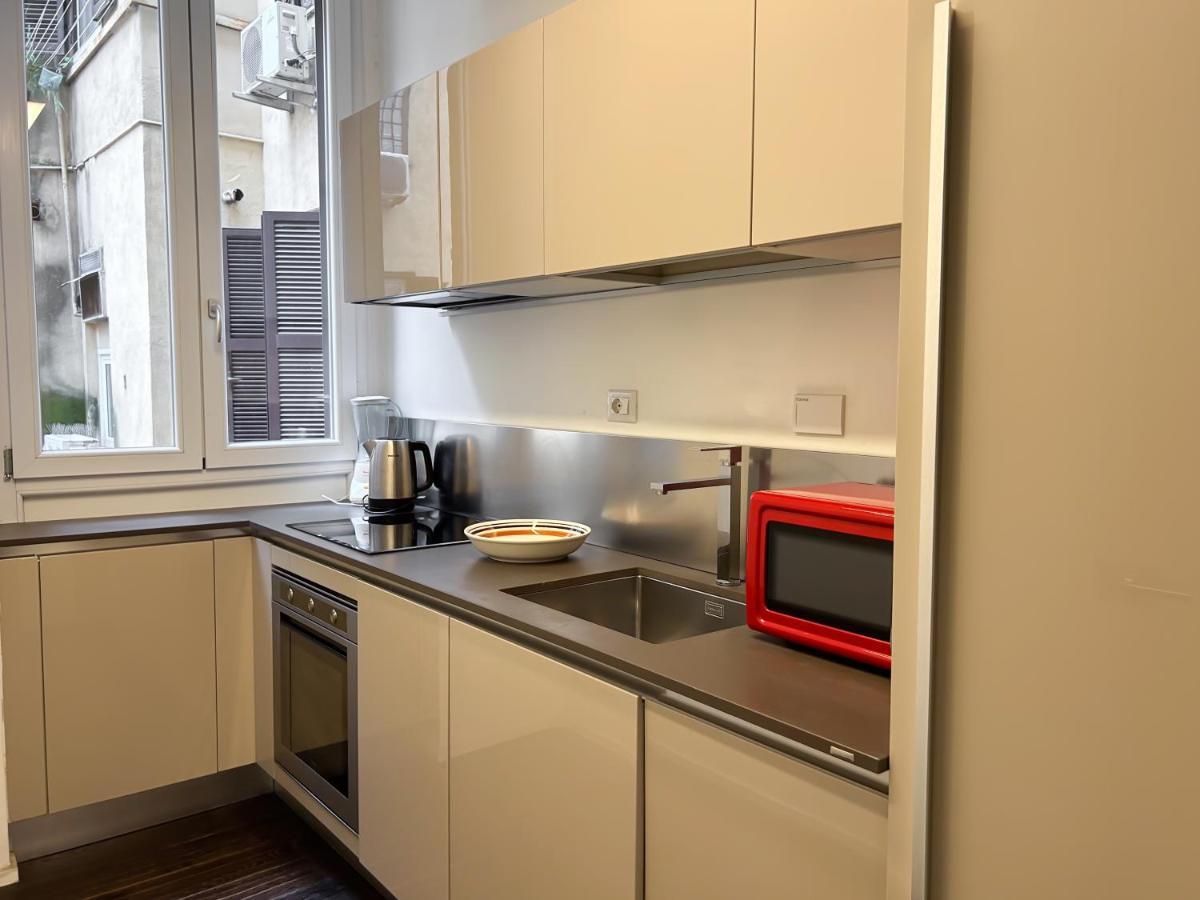 Apartment Wamma Modern House Rome