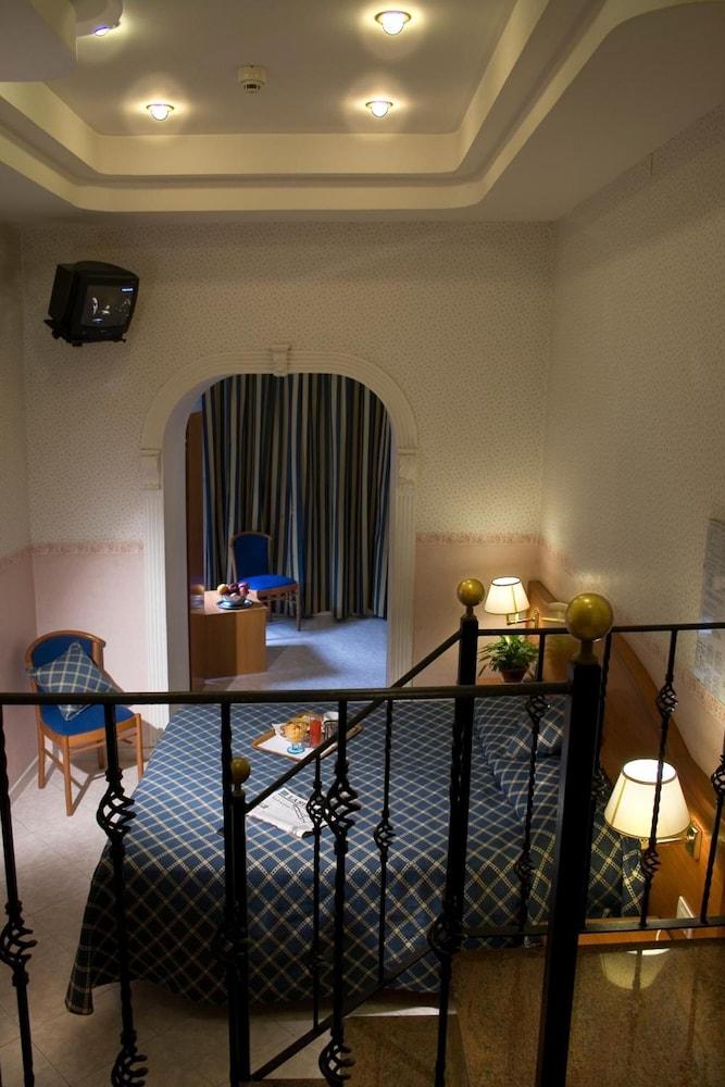 Delle Muse Hotel