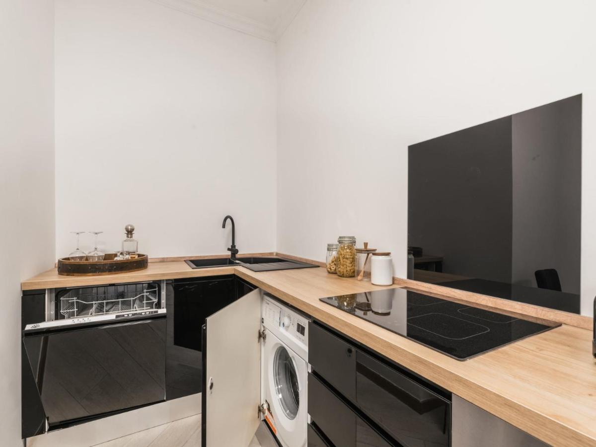 Apartment The Best Rent Spacious In Barberini Area