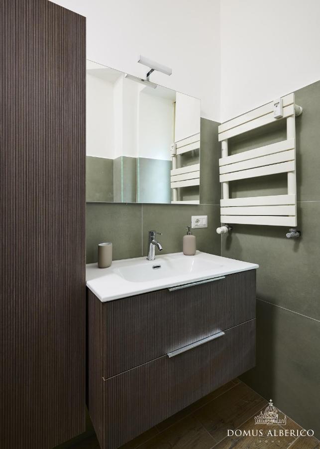 Domus Alberico 11 * Rome