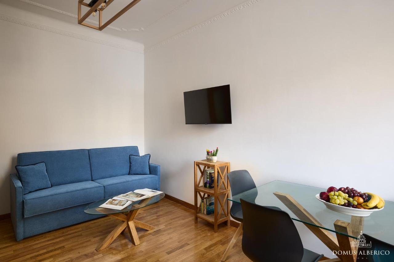 Domus Alberico 11