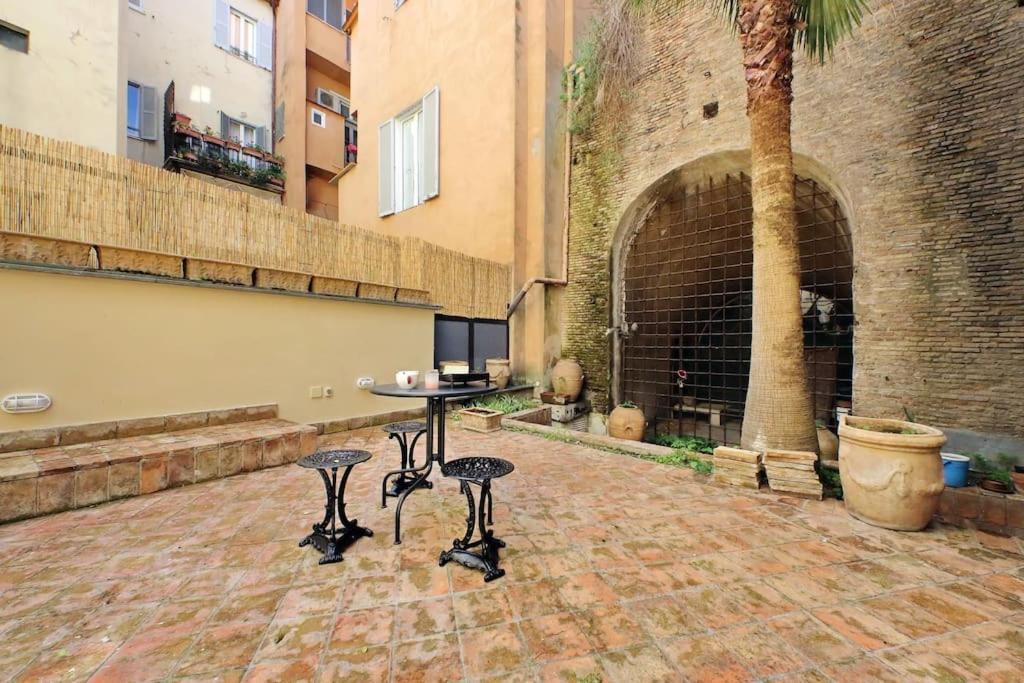 Pantheon With Private Terrace Apartamento