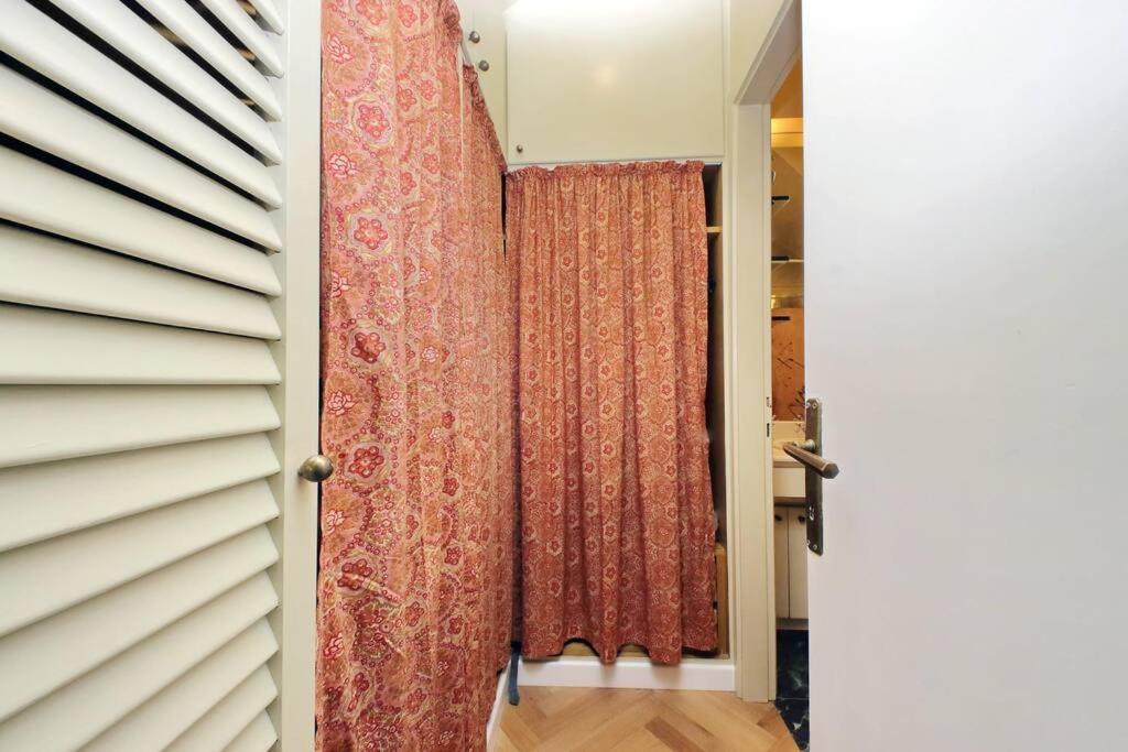 Pantheon With Private Terrace Apartamento Roma