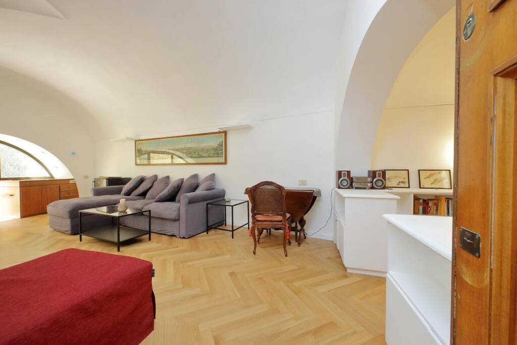 Pantheon With Private Terrace Apartamento