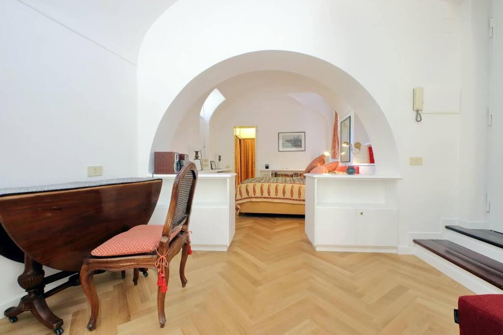 Pantheon With Private Terrace Apartamento