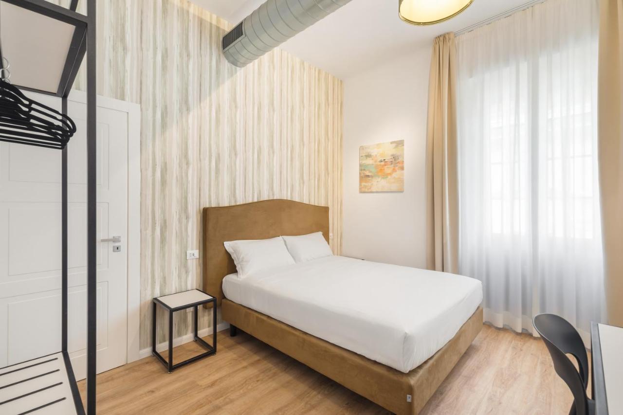 Adelante Piazza Bologna Bed and breakfast *