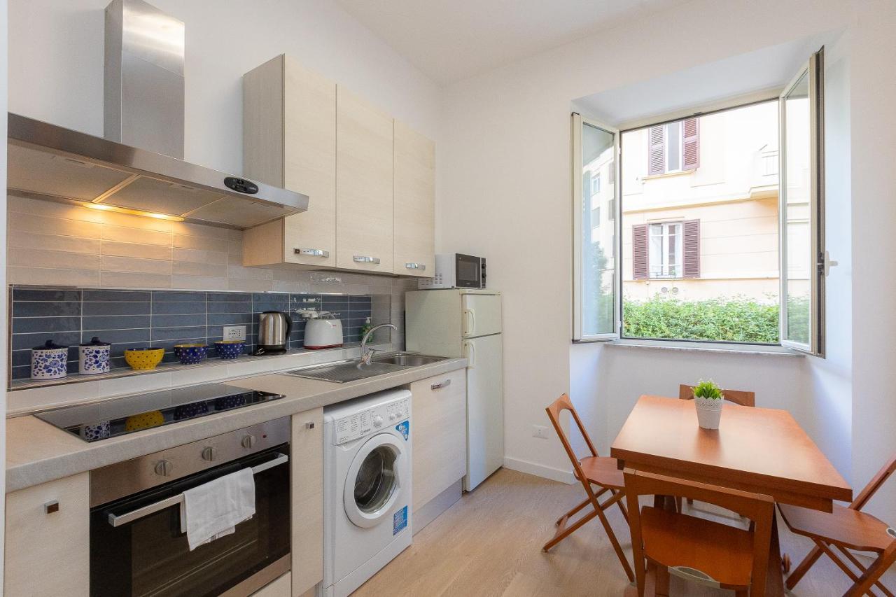 Faleria By In Apartment
