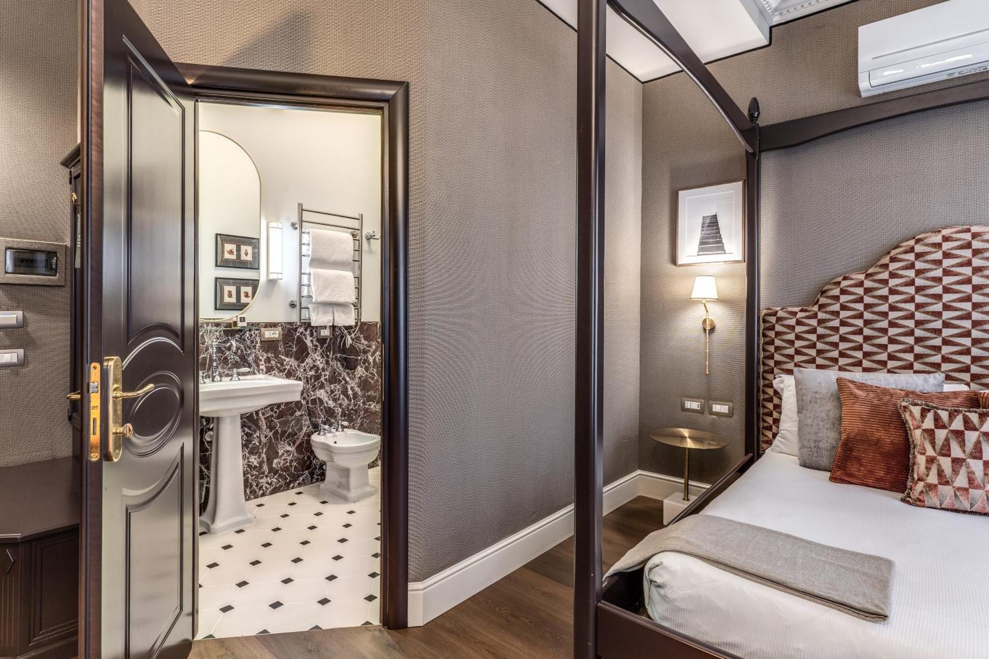 Antica Residenza Del Corso Gasthof