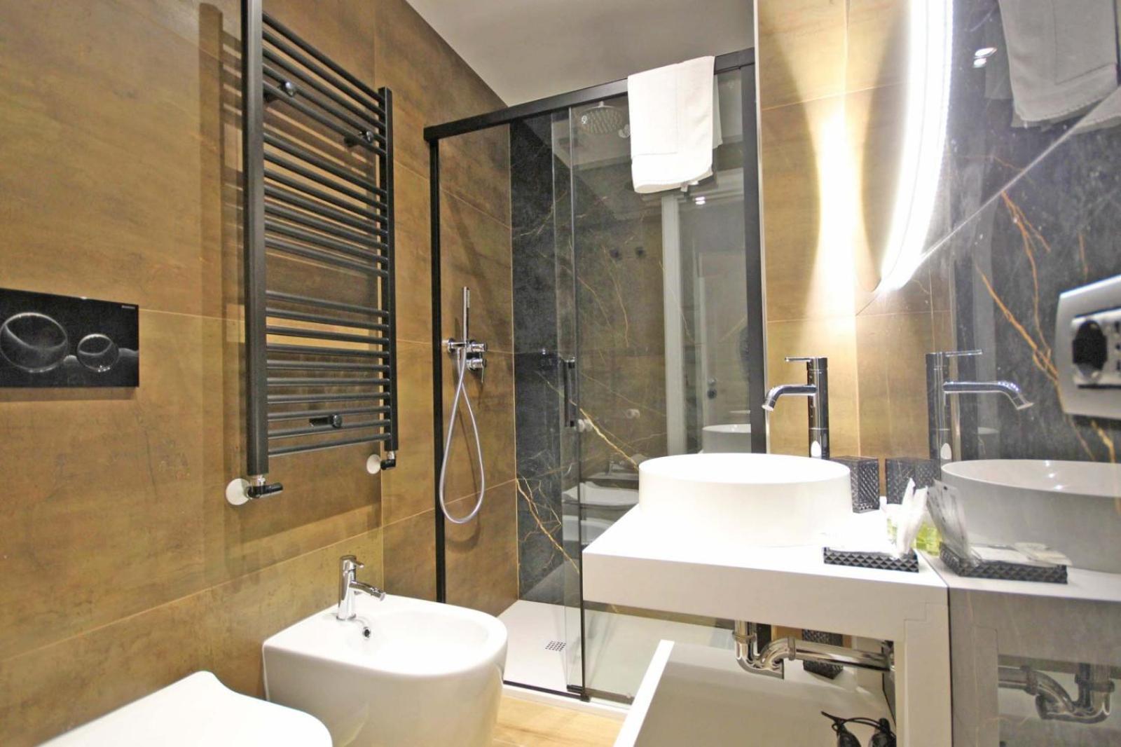 Nostra Luxury * Roma