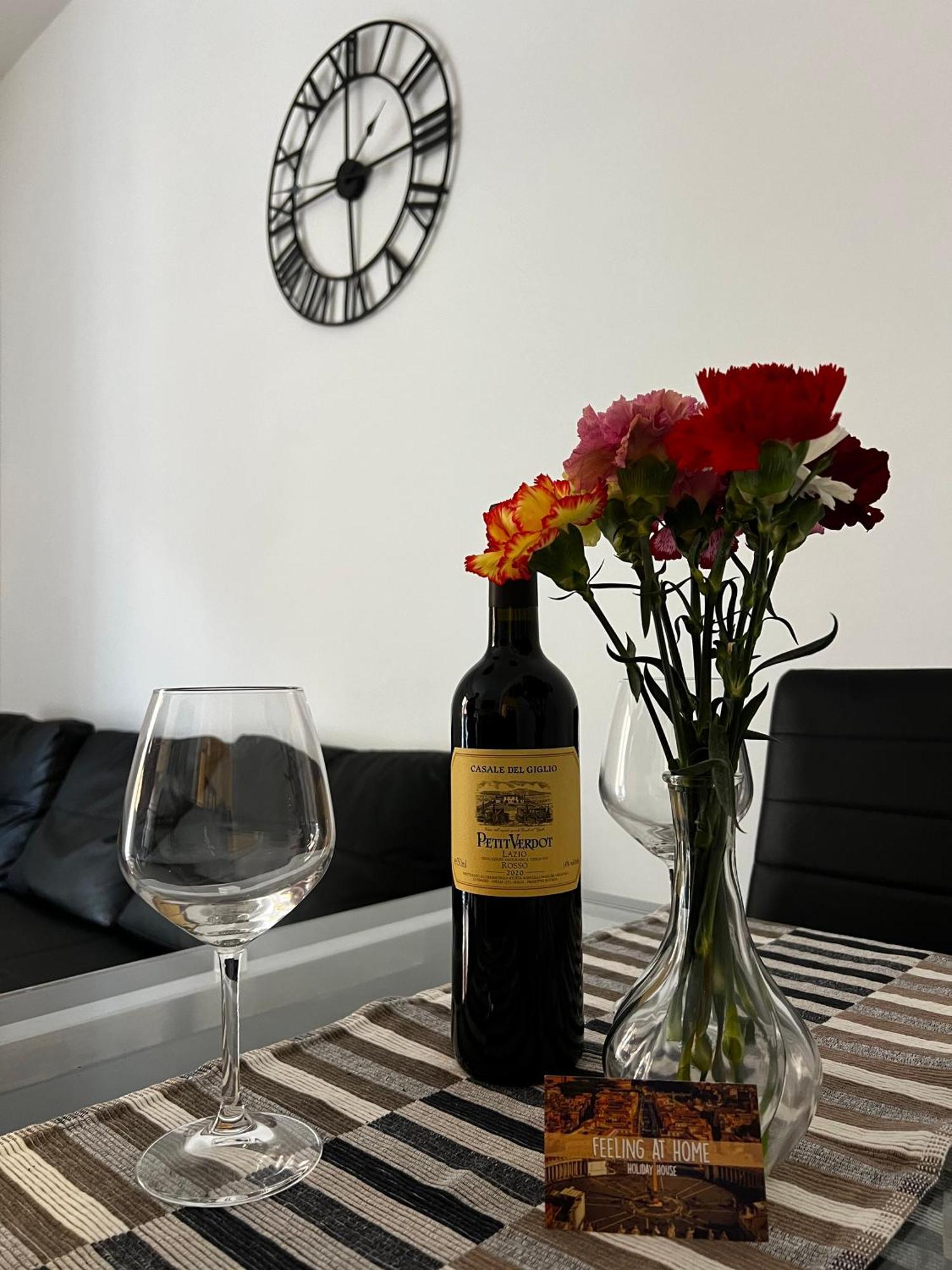 Apartamento Feeling At *