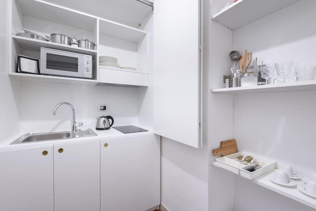 Apartment Discover The Pantheon From The Berardi Flat *