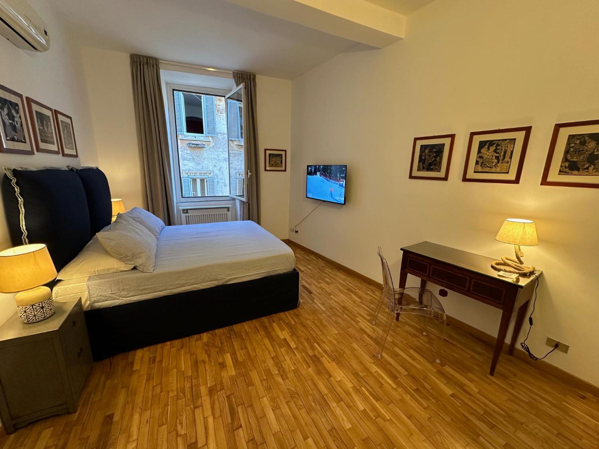 House Of The Sun In Trastevere