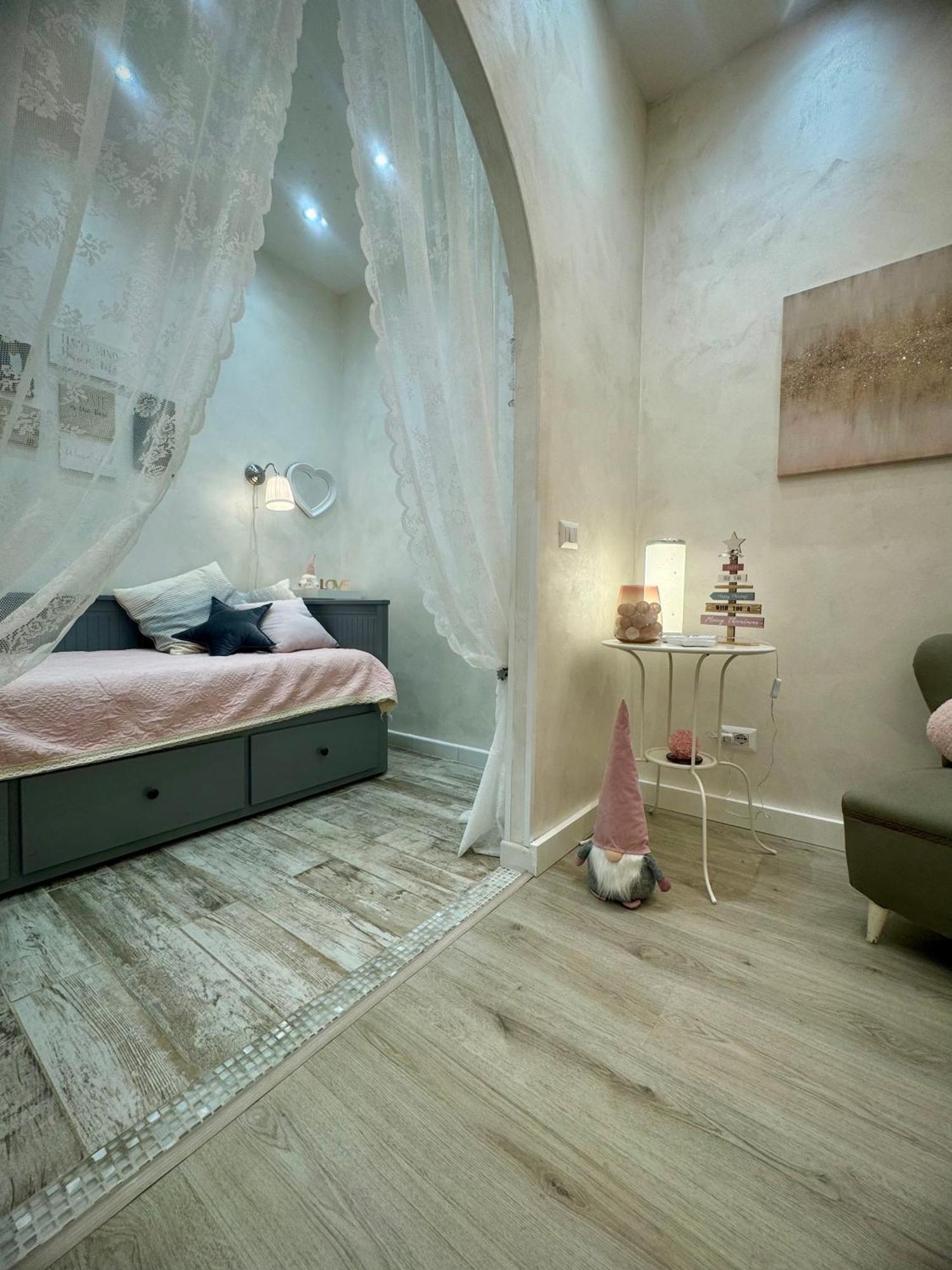 Close To The Coloseum, 2 Minutes Walk From Metro A Apartamento *