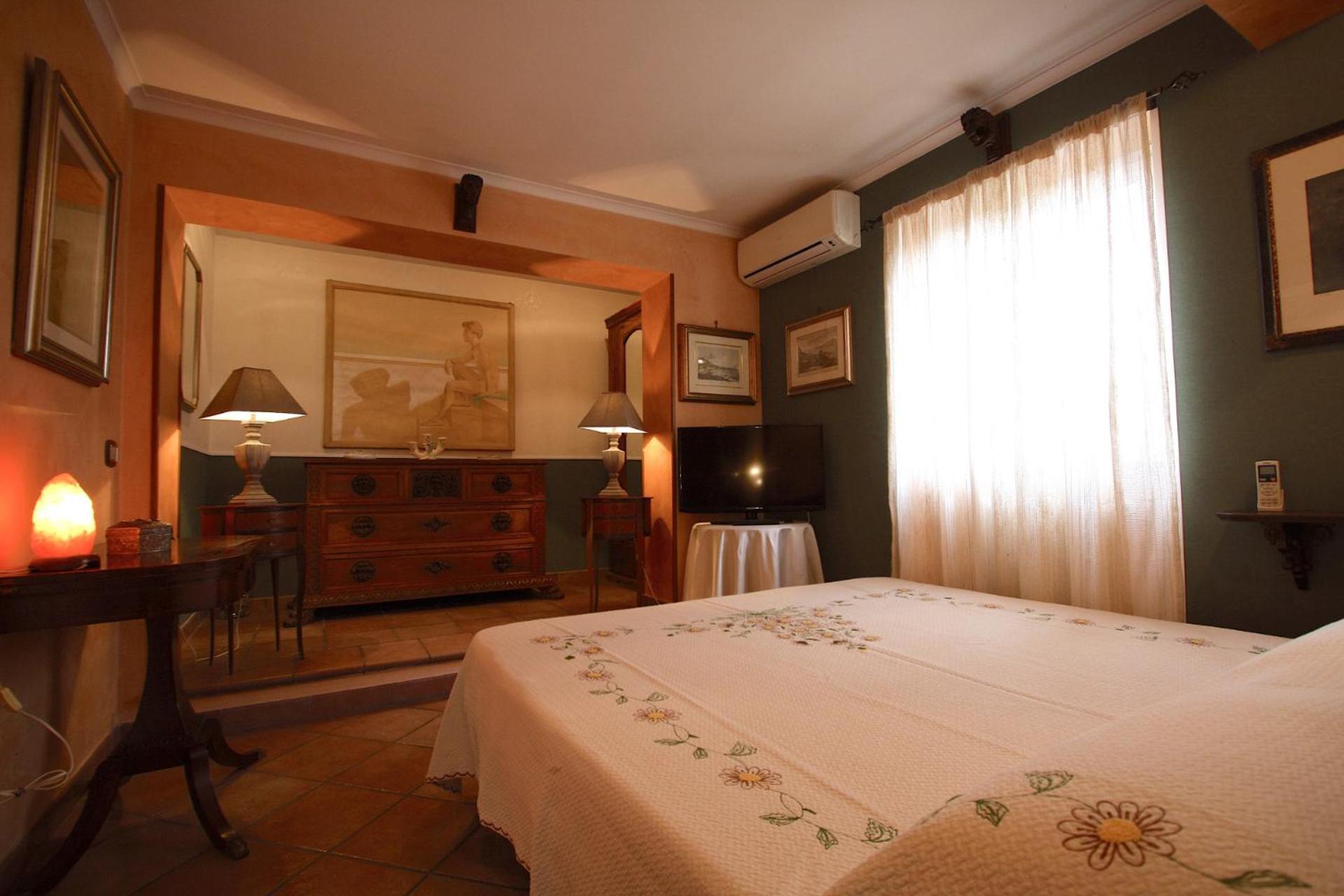 Marconi Penthouse Apartahotel