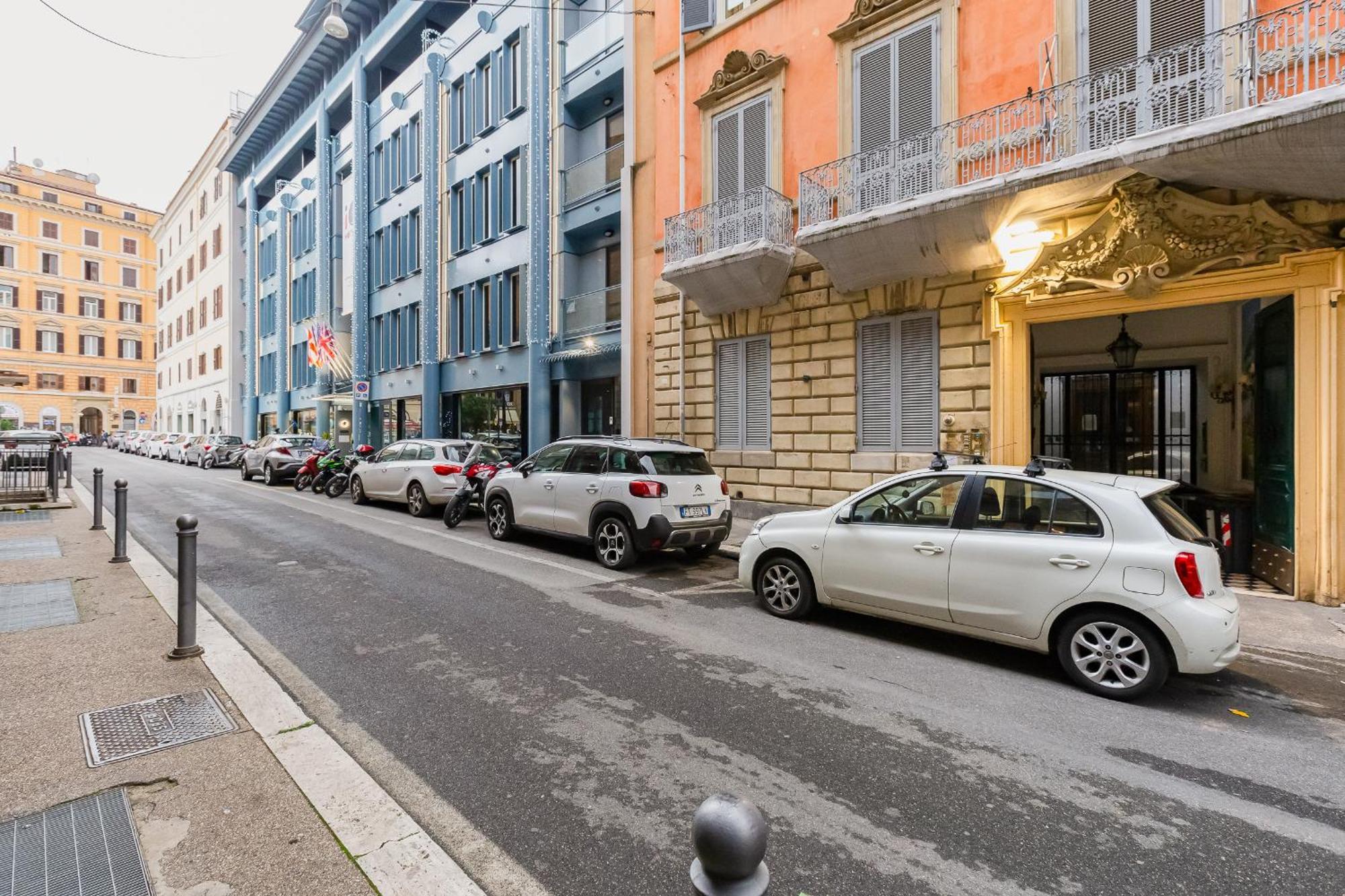 Relais - Opera House