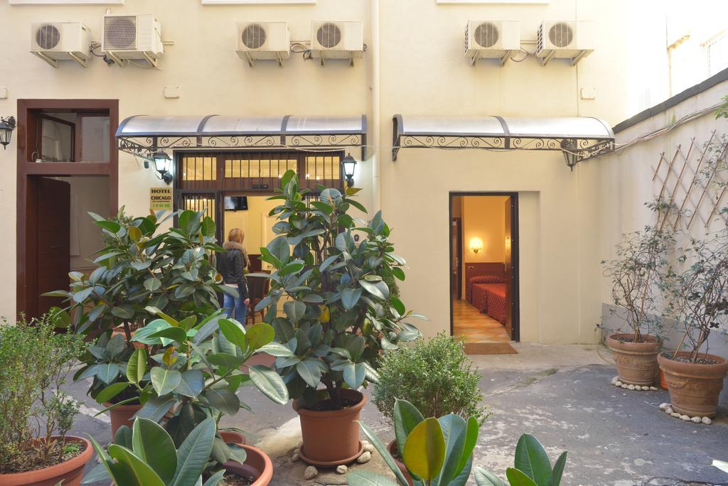 Chicago Hotel Roma