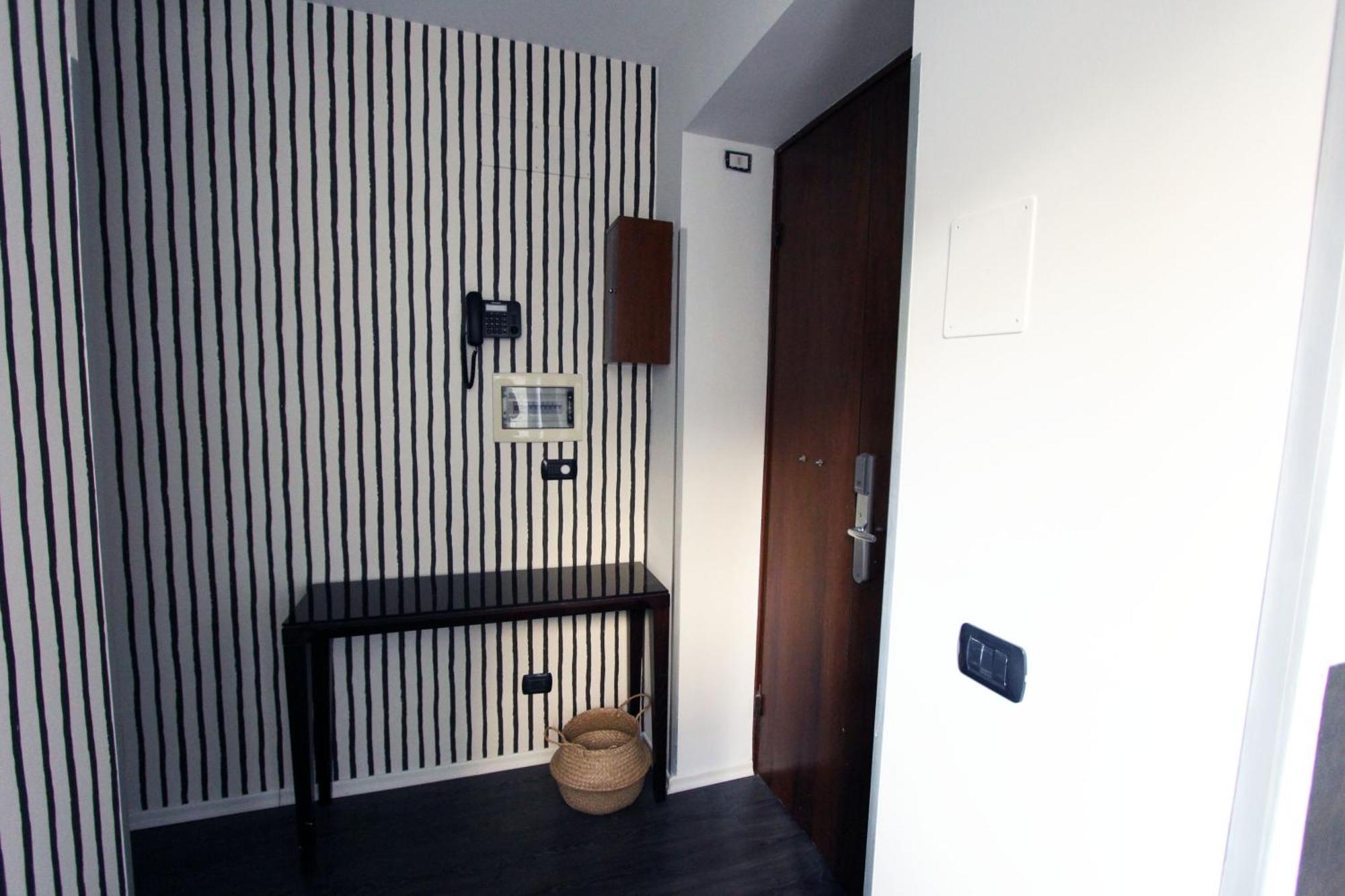 Avignonesi Flat Roma
