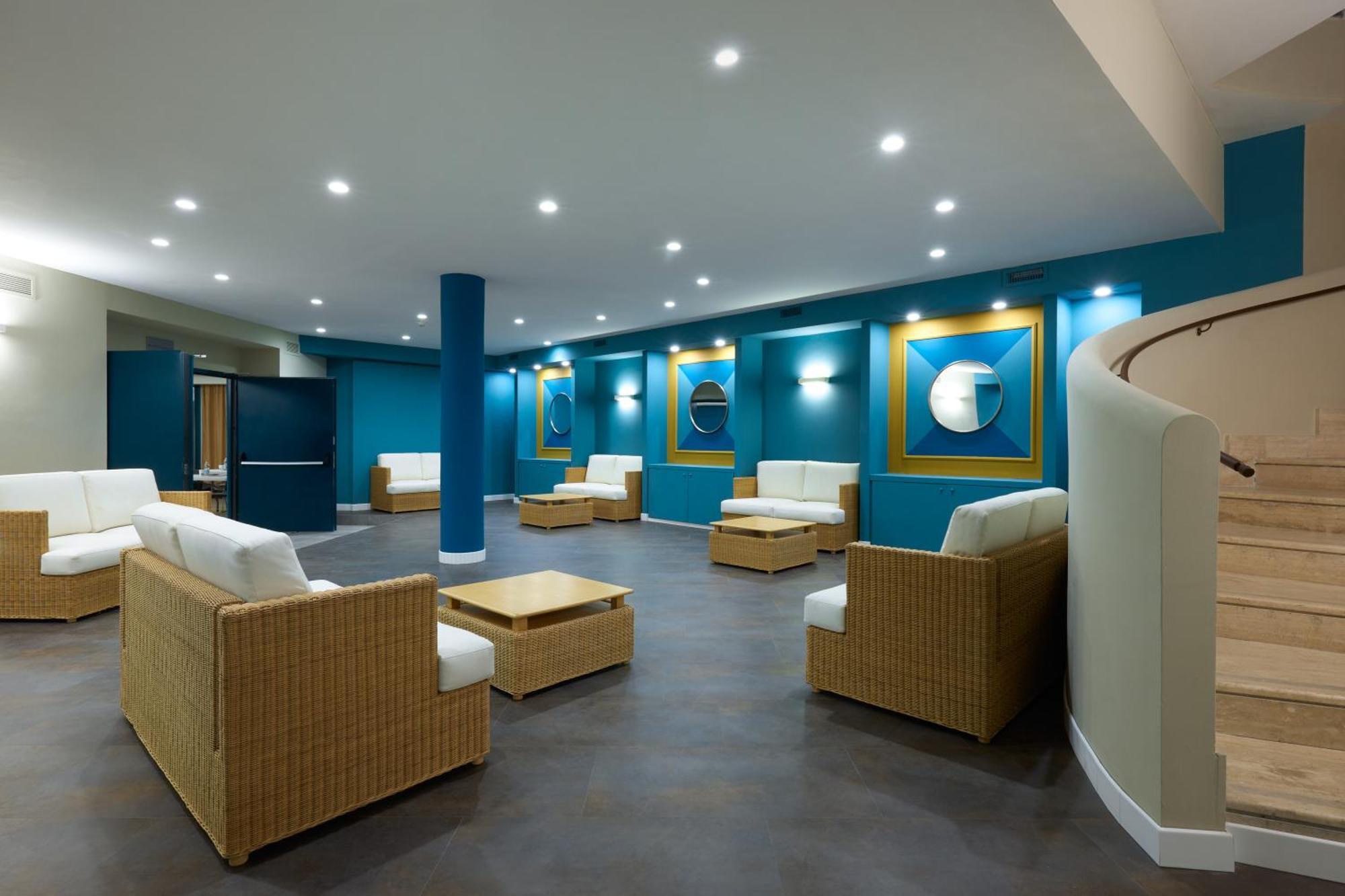 Tor Vergata Hotell 4*