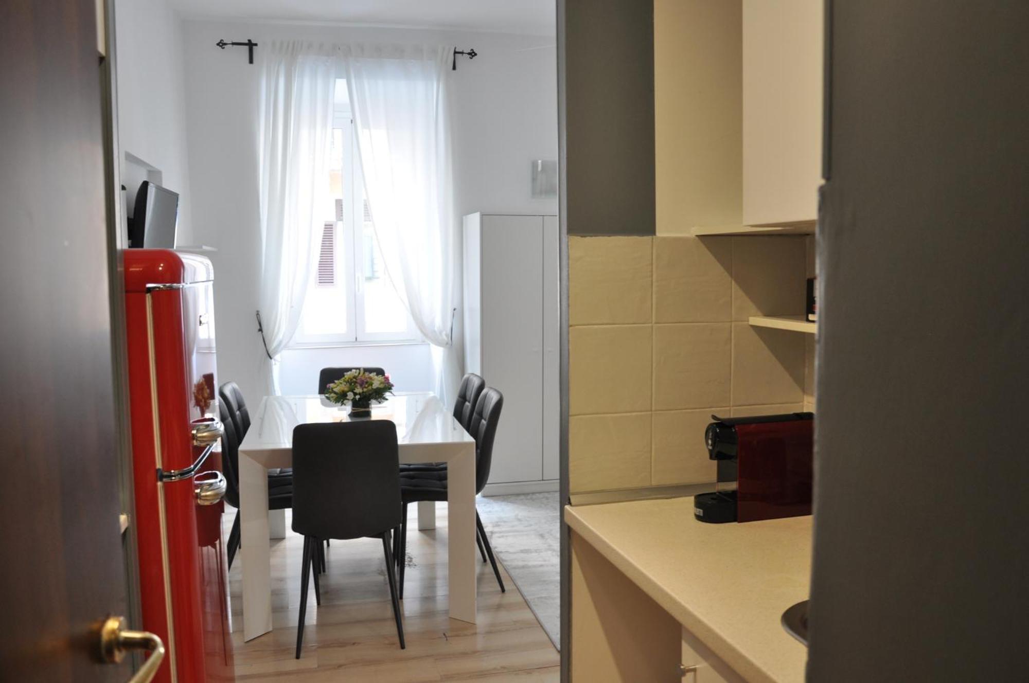 Guest house Colosseo *