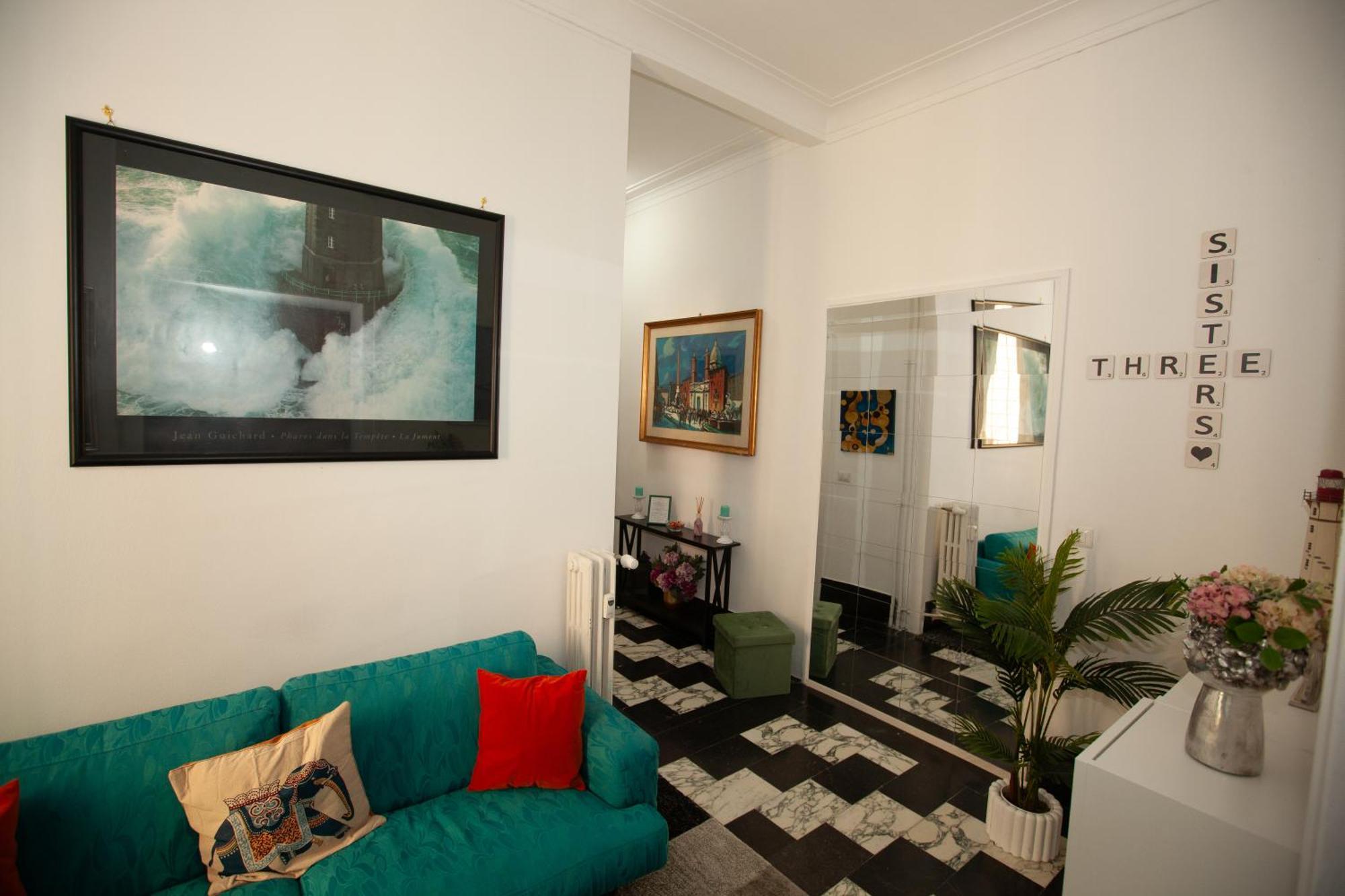 Three Sisters- La Casa Nel Cuore Di Roma