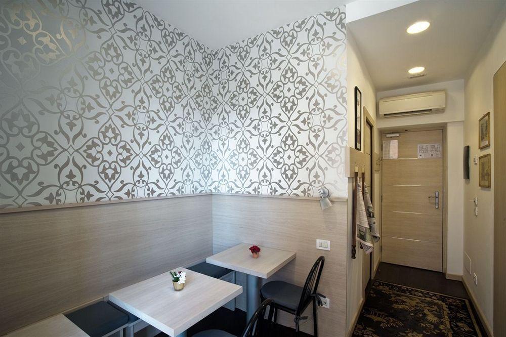 Appia 442 Hotell 3*