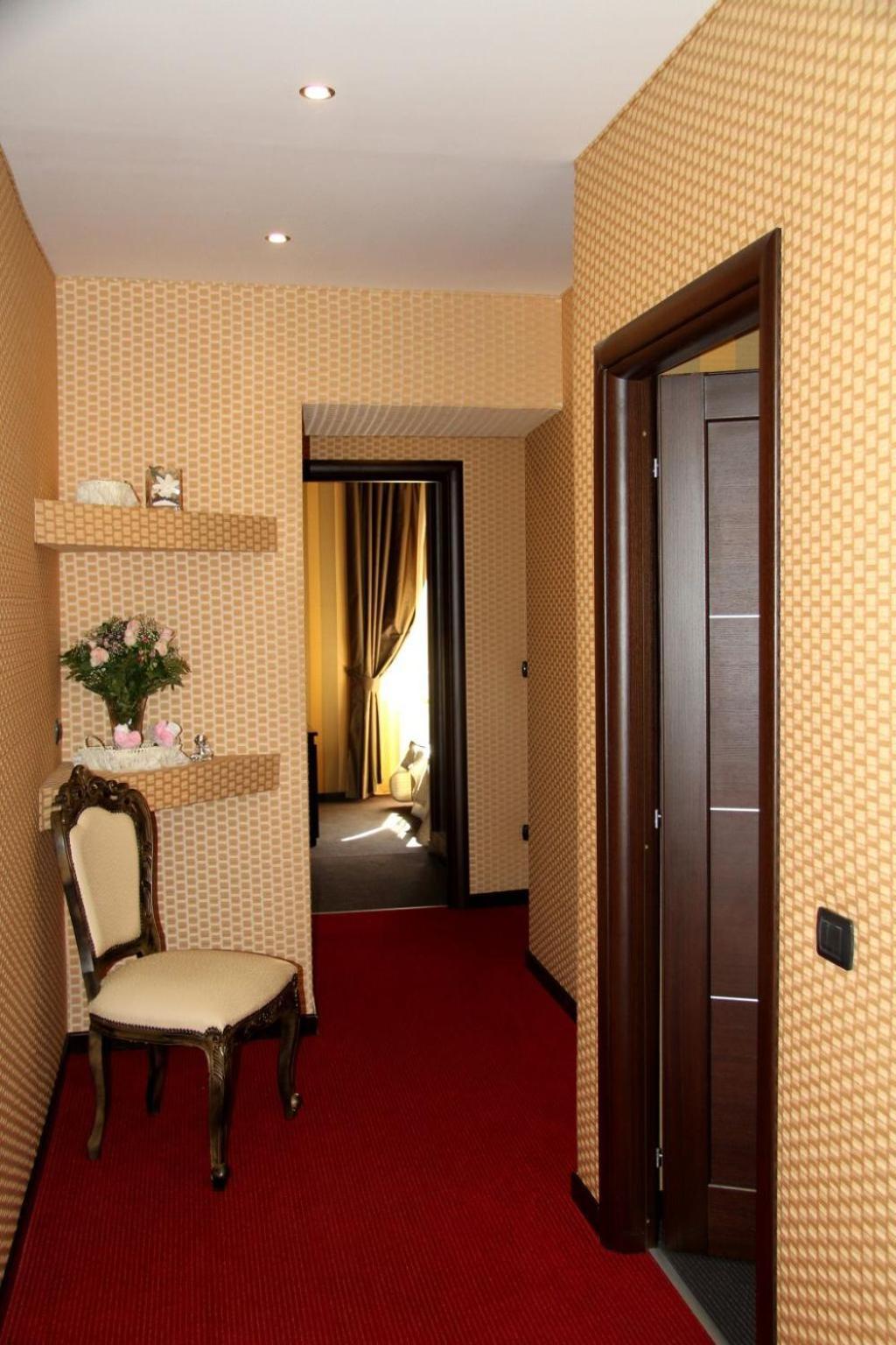 Guest house Domus Romantica 3*