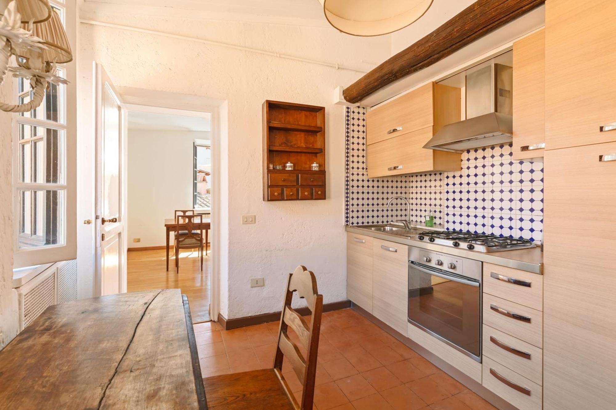 Piede Charming Roma