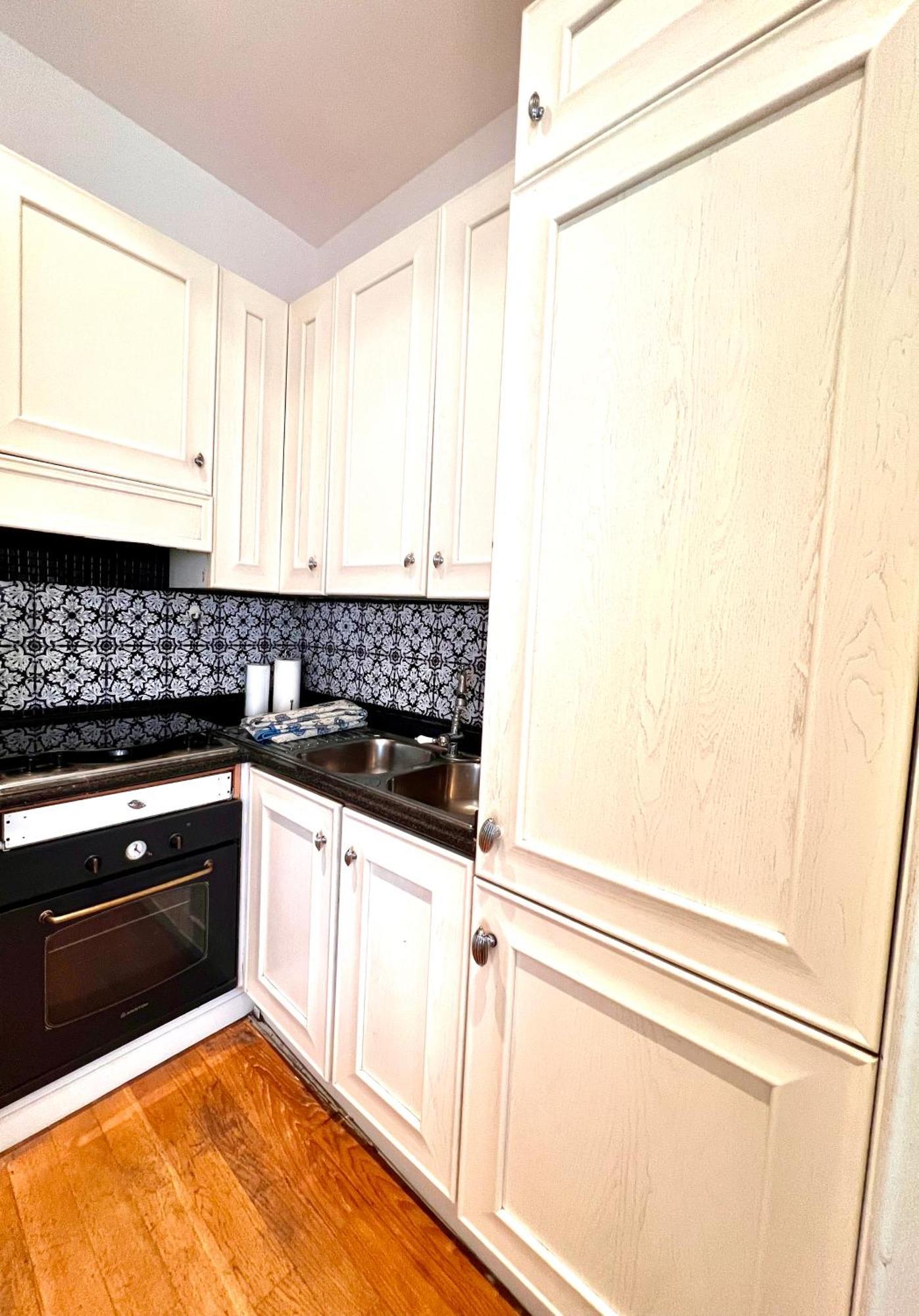Apartment Qg Tacito 90 Rom