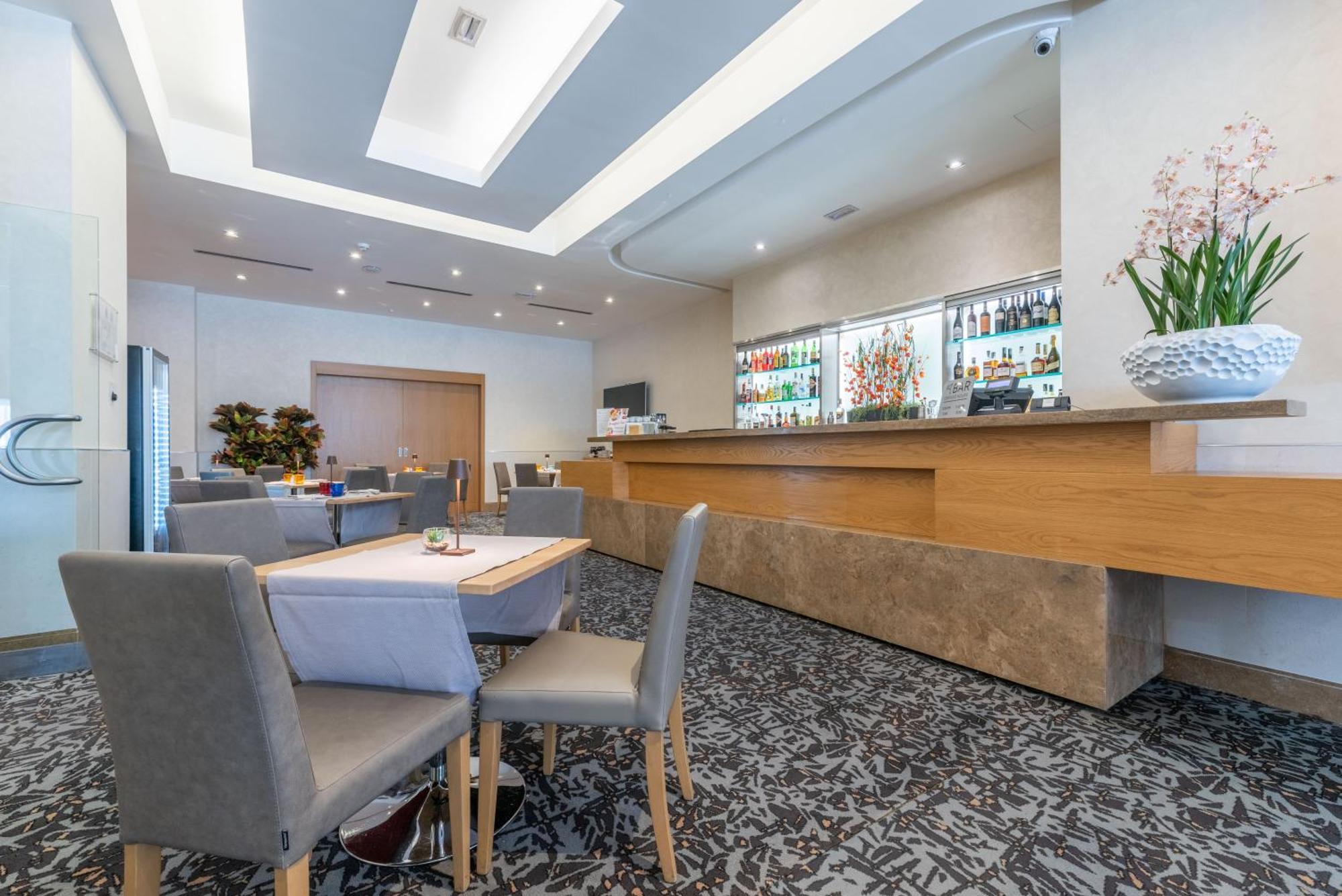 Hotel Western President - Colosseo 4*
