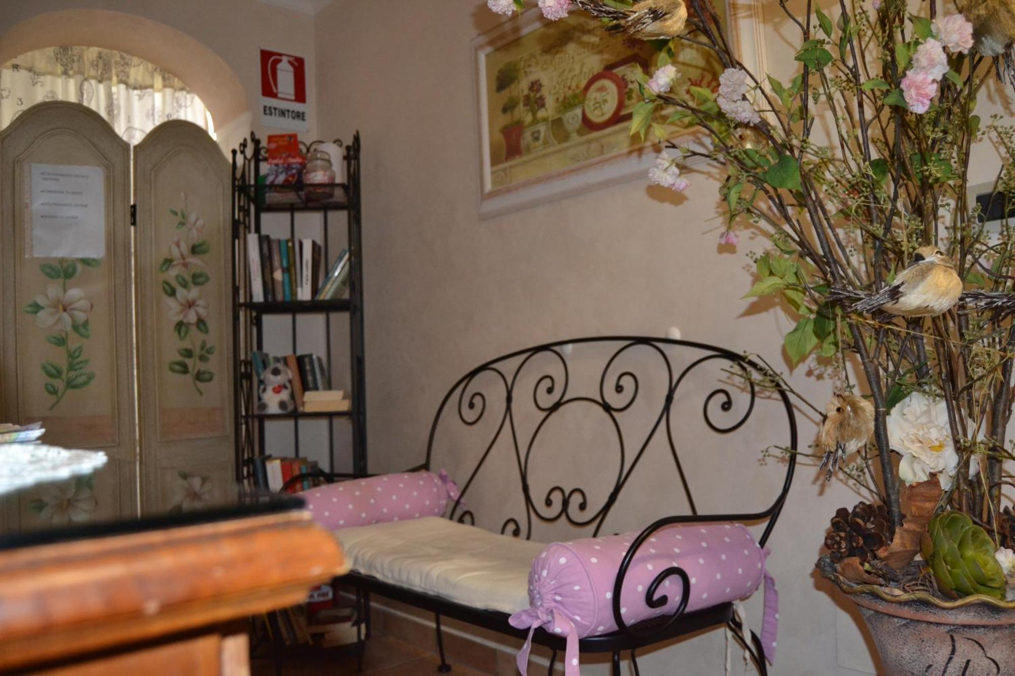 Bye Casa de hóspedes 2*