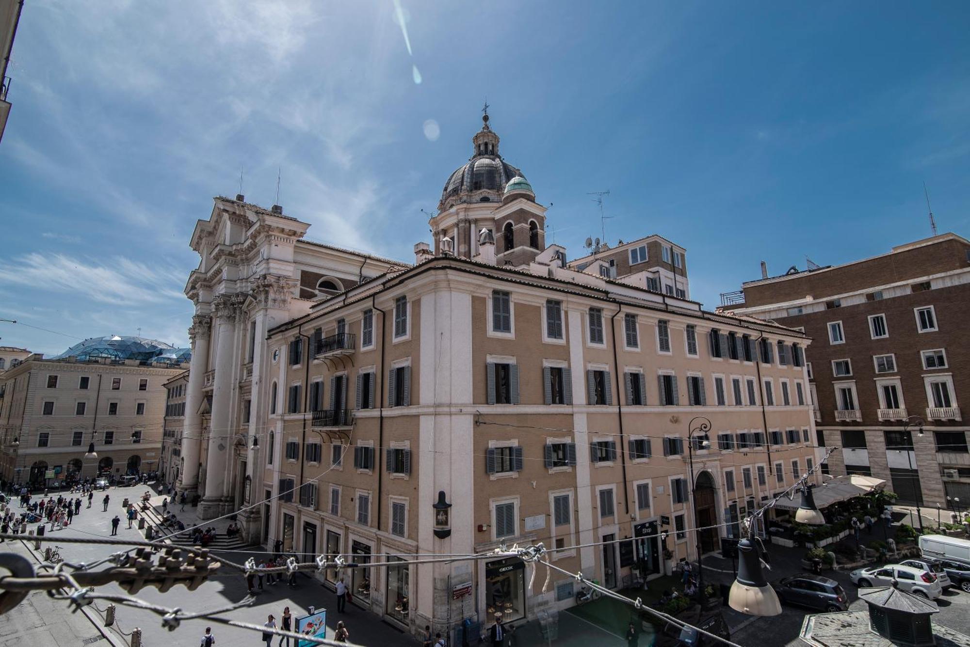 Luxury Rhome Via Della Croce Roma