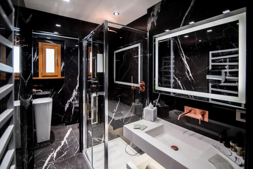 Appartamento Luxury Rhome Via Della Croce