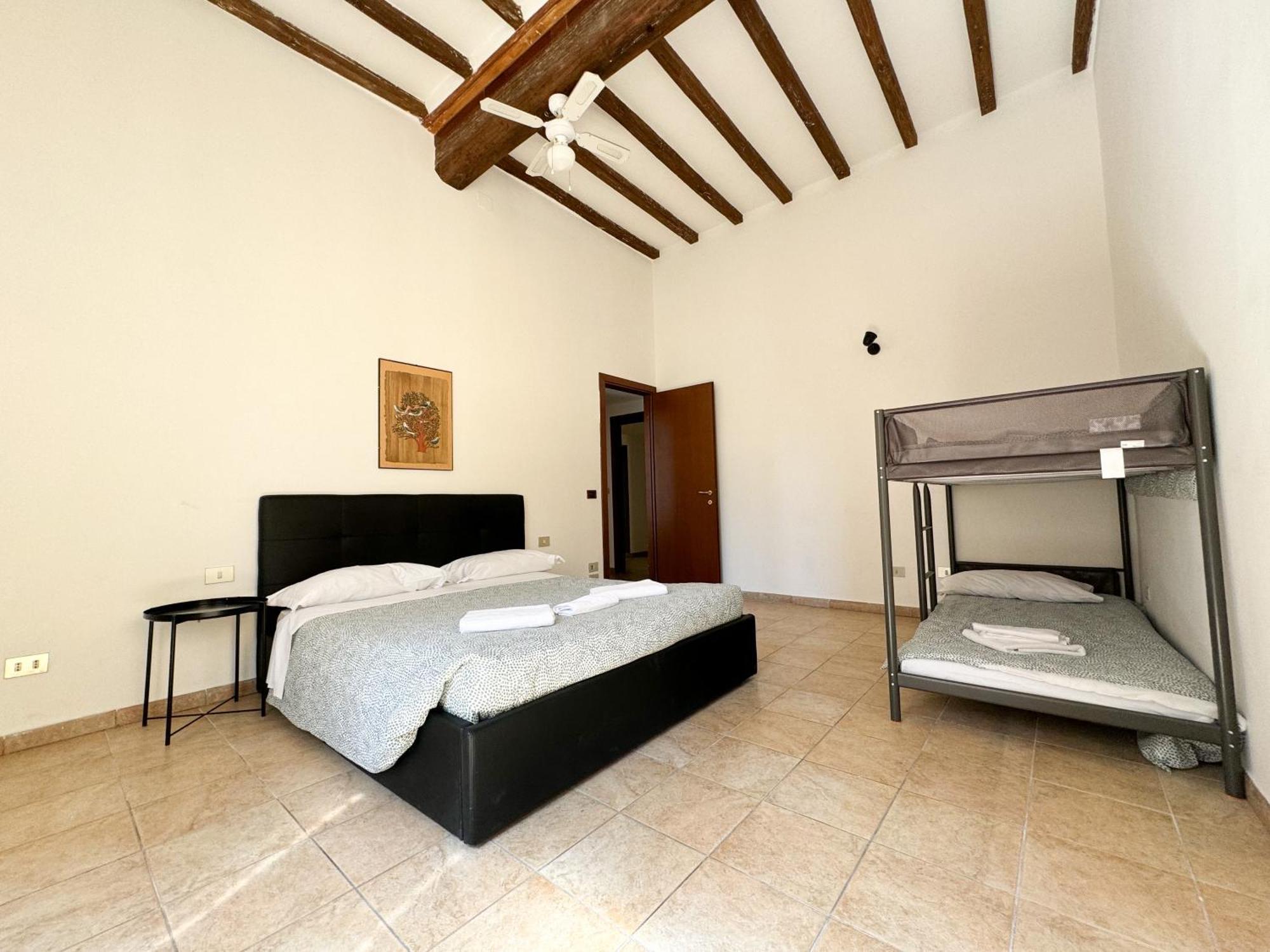 Santa Rufina Boutique Rom
