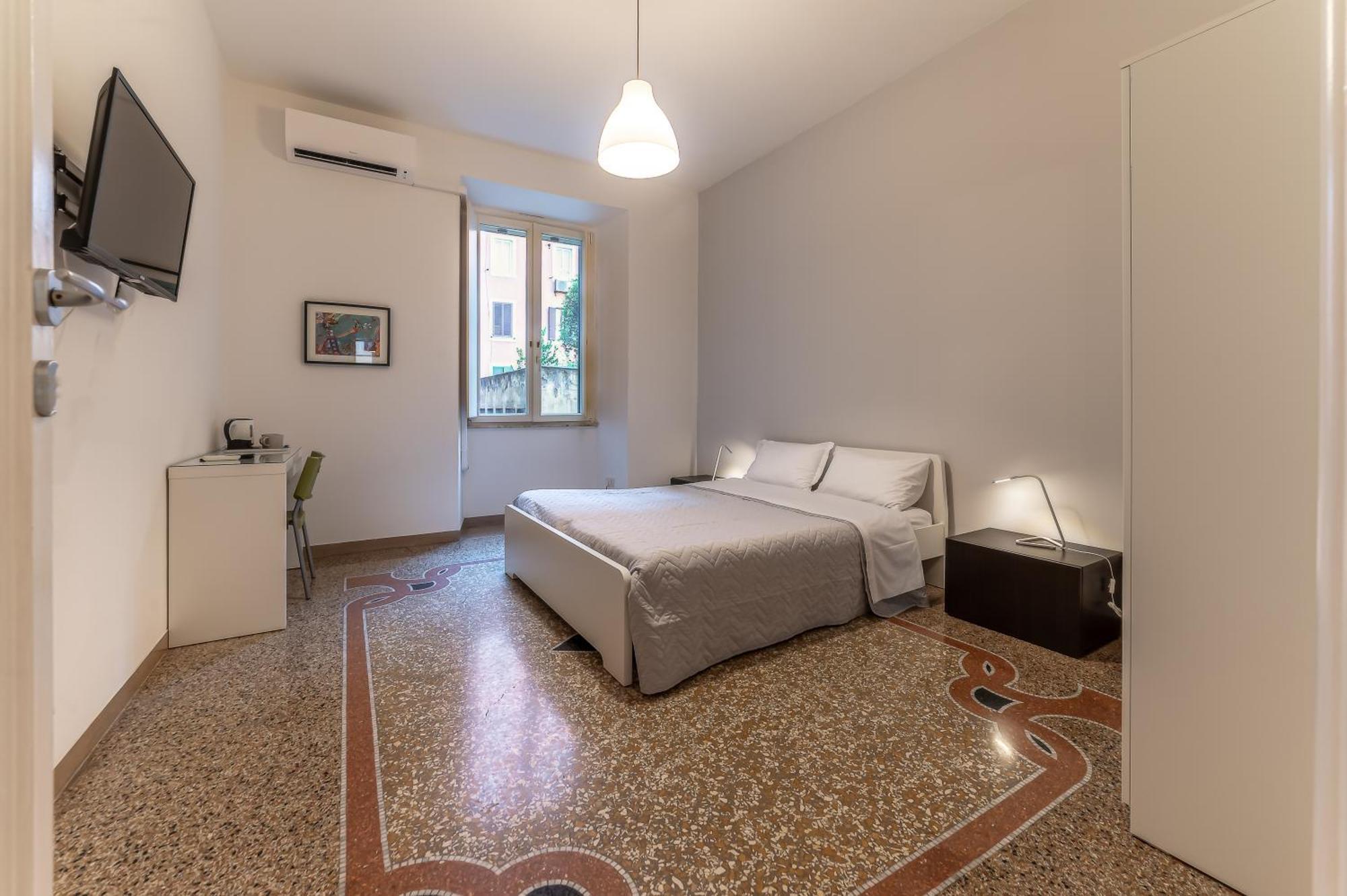 Azzurra B&B - Metro Lodi * Roma