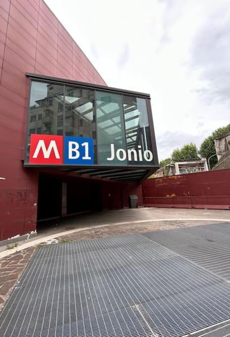 Prella House 50 Mt Da Metro B Jonio Apartment Rom
