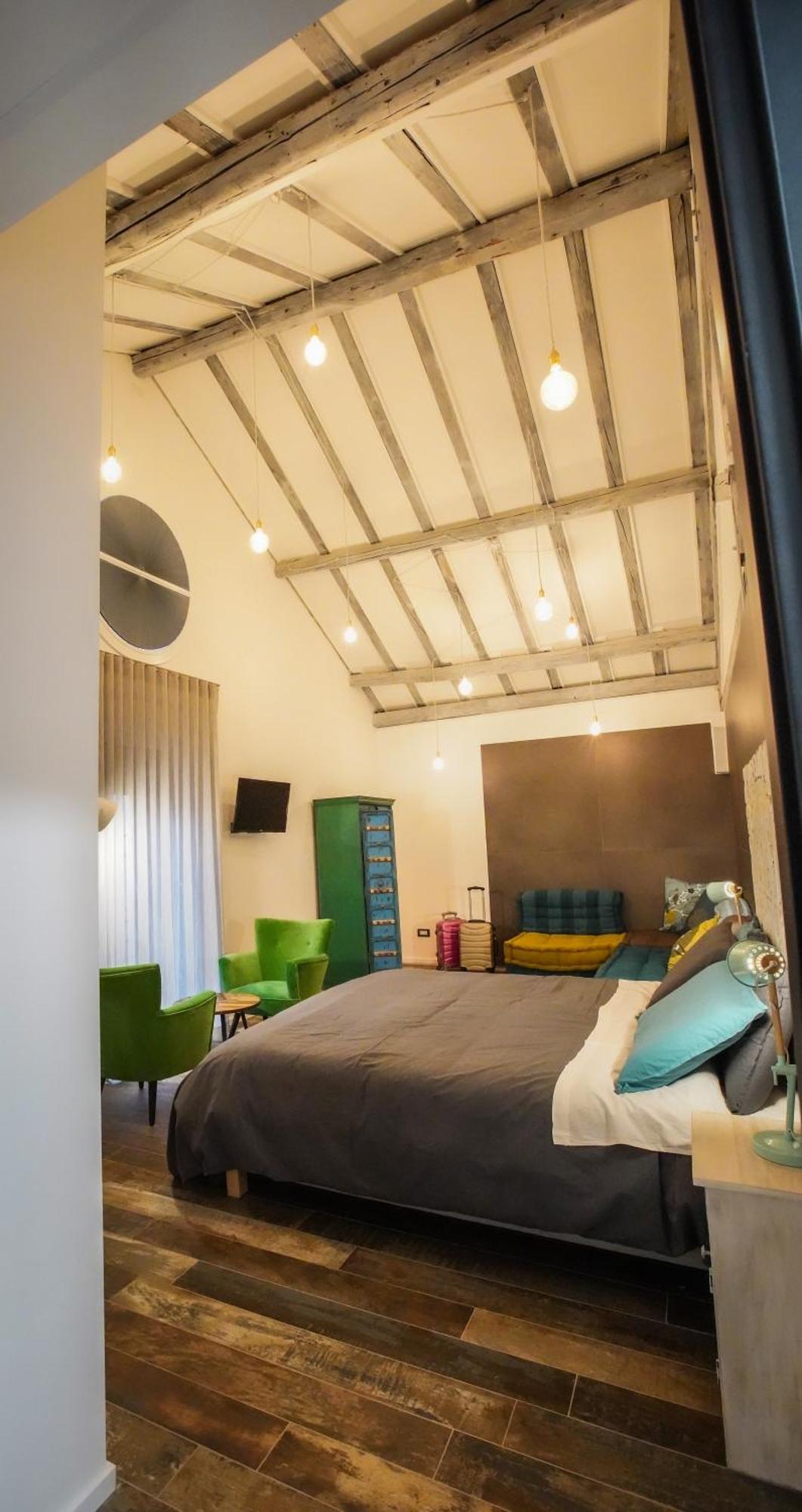 Guest house Rosso Cortese 2*