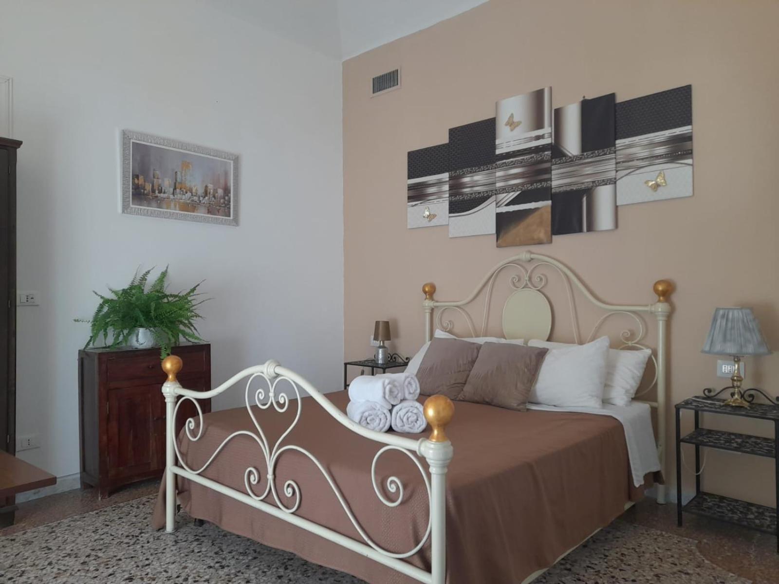 Casa Rome