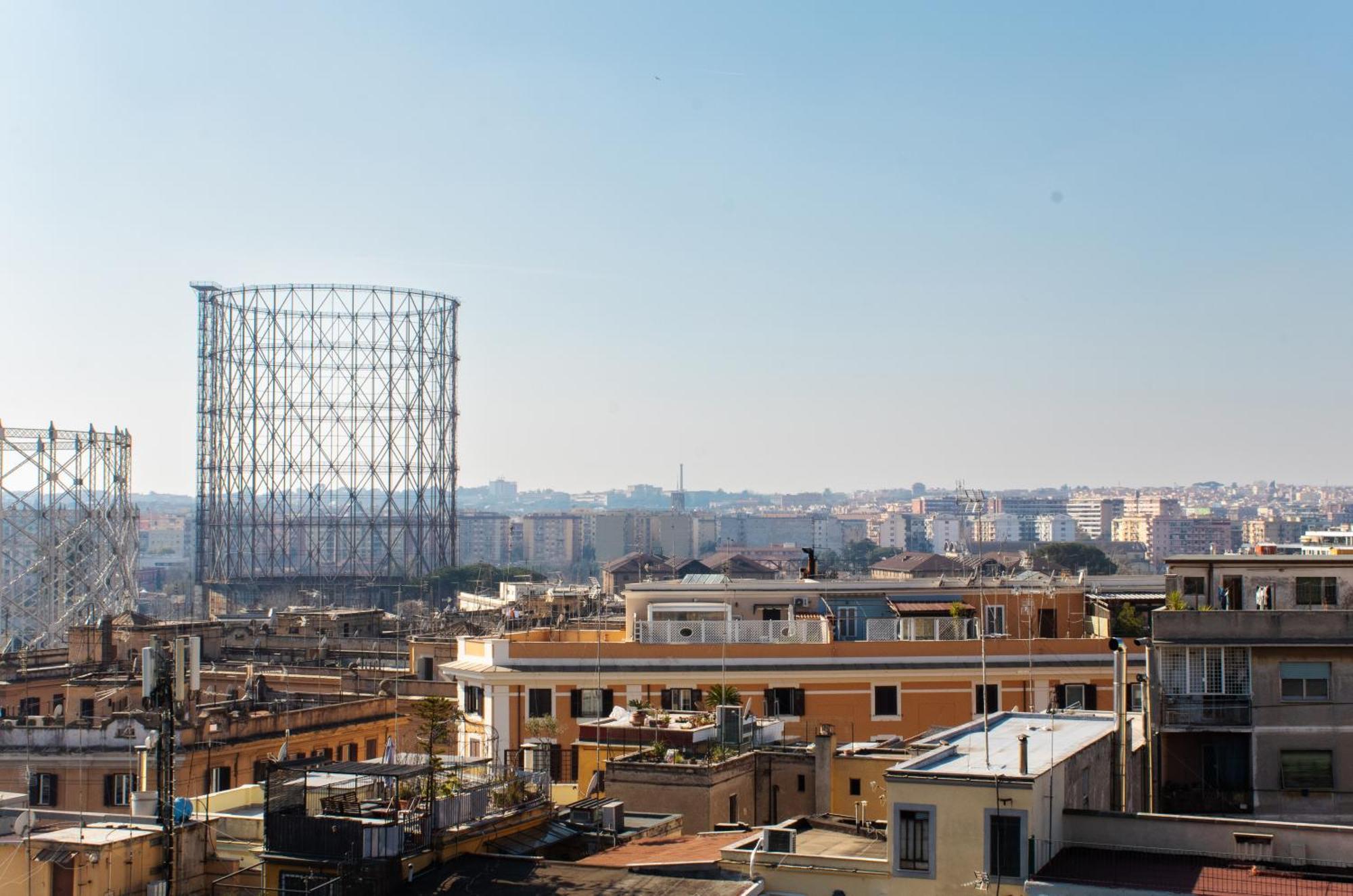 Alojamento de Acomodação e Pequeno-almoço Piramide Terrace Roma
